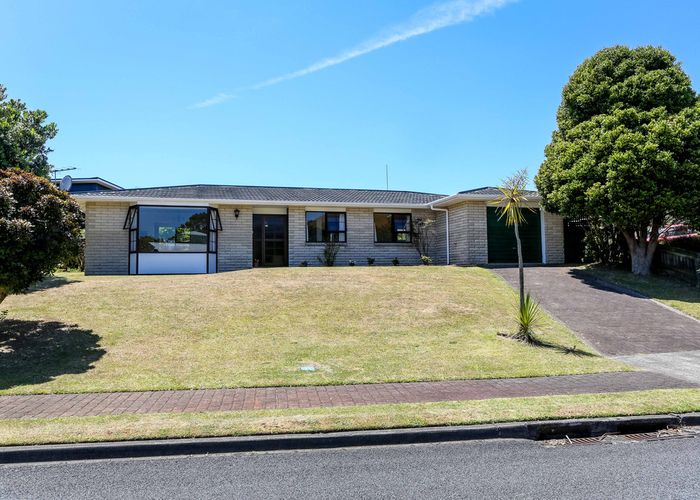  at 4 Squire Place, Blagdon, New Plymouth