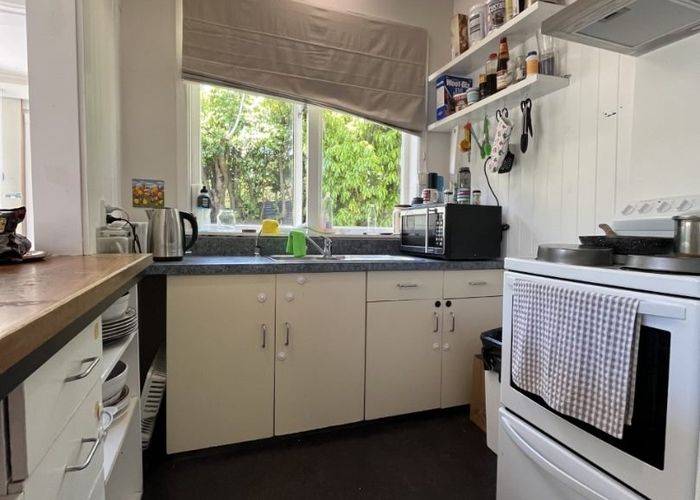  at 14 Te Pari Pari Road, Pukerua Bay, Porirua