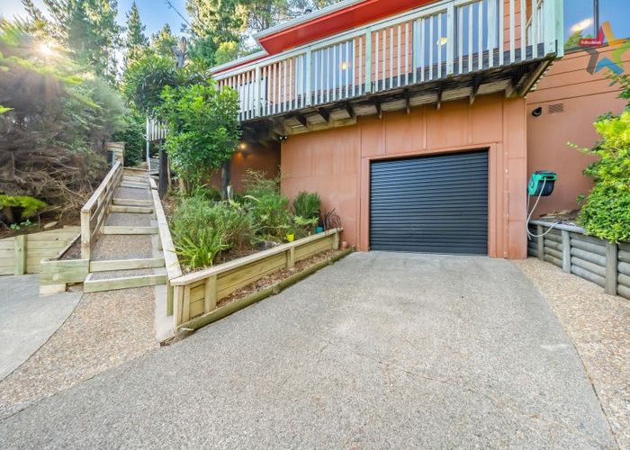  at 34 Dalton Grove, Stokes Valley, Lower Hutt