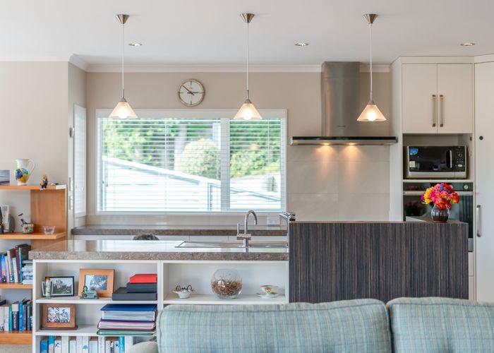  at 8 Bluejacket Place, Whitby, Porirua, Wellington