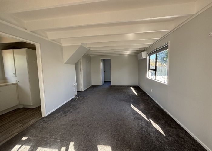  at 2/13 Eden View Road, Sandringham, Auckland