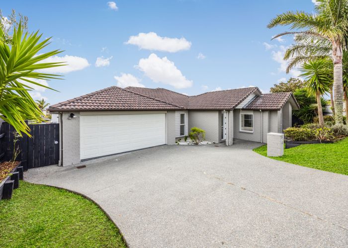  at 10 Savina Court, Flat Bush, Manukau City, Auckland