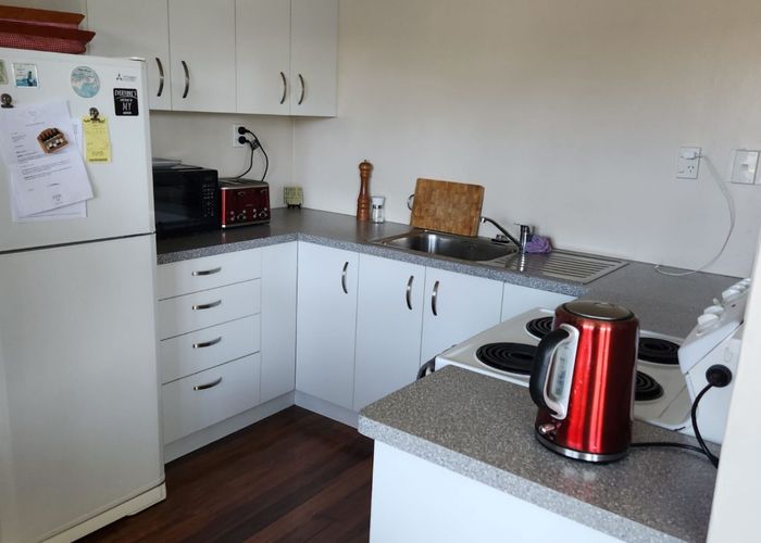  at 1/50 Exeter Cres, Pirimai, Napier, Hawke's Bay