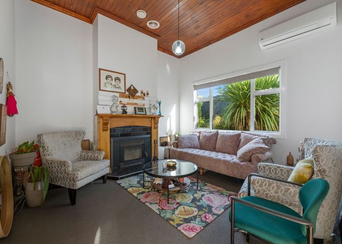  at 39 Argyle Street, Mornington, Dunedin, Otago