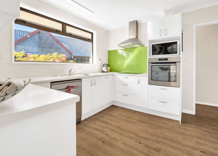  at 20 Lancewood Drive, Halswell, Christchurch City, Canterbury