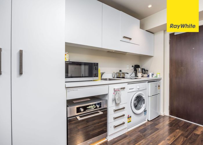  at 1702/10 Waterloo Quadrant, Auckland Central, Auckland