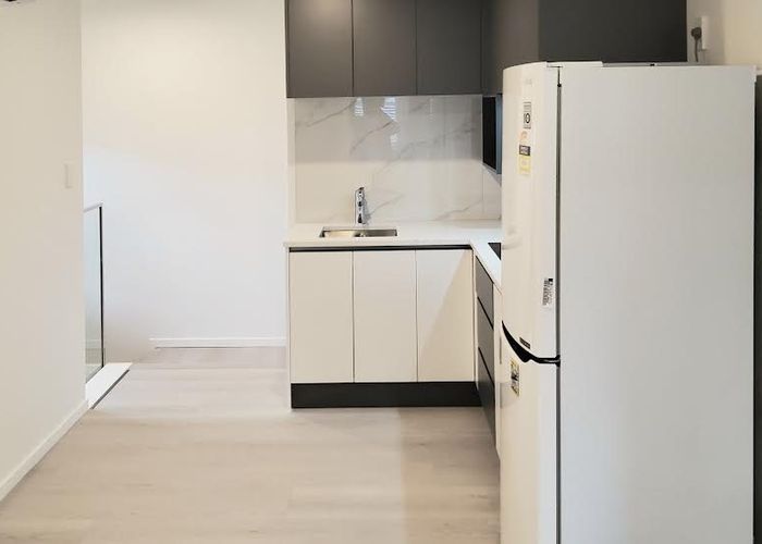  at 1/121 Longhorn Drive, Flat Bush, Manukau City, Auckland