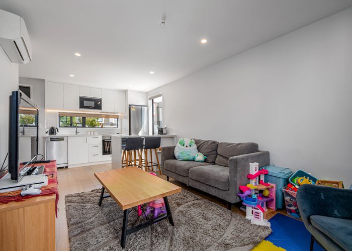  at 1/16 Parson Lane, Papatoetoe, Manukau City, Auckland
