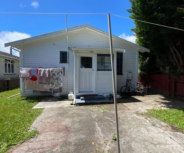  at 1 Brunswick Road, Aramoho, Whanganui