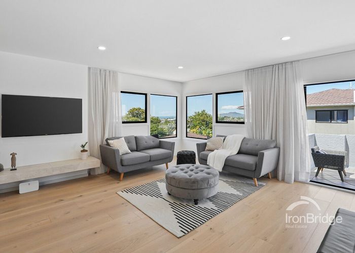  at 38 Quebec Road, Milford, Auckland