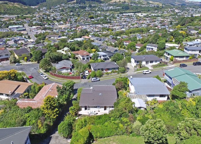  at 10 Katarina Grove, Tawa, Wellington