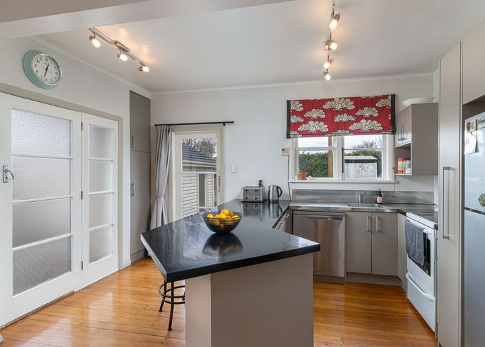  at 17 Lansdowne Crescent, Lansdowne, Masterton