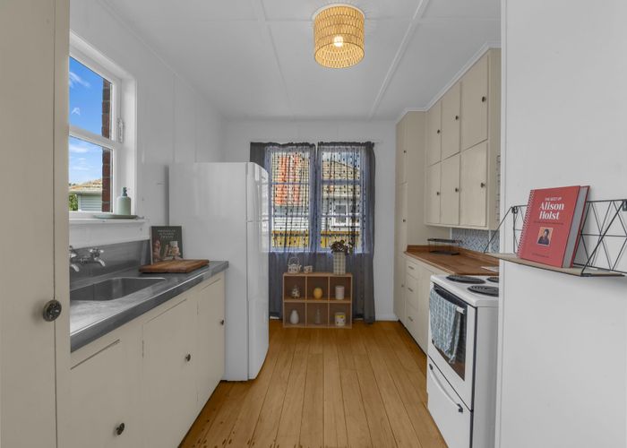  at 11 Victory Place, Aramoho, Whanganui, Manawatu / Whanganui