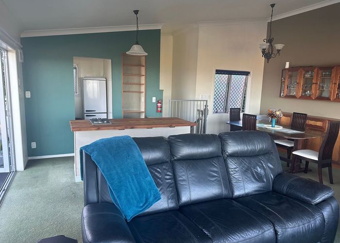  at 188 Browns Bay Road, Browns Bay, North Shore City, Auckland