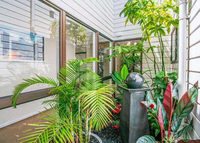  at 1/6 Owens Road, Epsom, Auckland