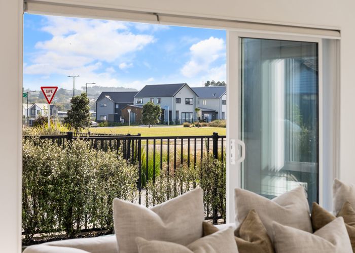  at 9/2 Tarras Road, Kumeu, Rodney, Auckland