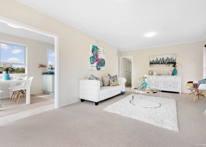  at 10 Glencourt Place, Glenfield, North Shore City, Auckland
