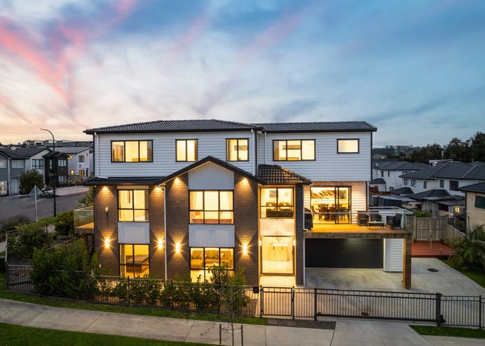  at 5 Riwai Street, Flat Bush, Manukau City, Auckland