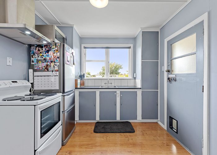  at 5 Gill Crescent, Redwoodtown, Blenheim