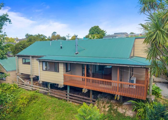  at 24 Kereru Street, Henderson, Waitakere City, Auckland