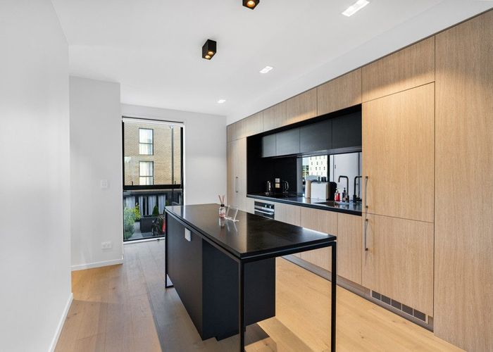  at 9/35 Kilmore Street, City Centre, Christchurch City, Canterbury