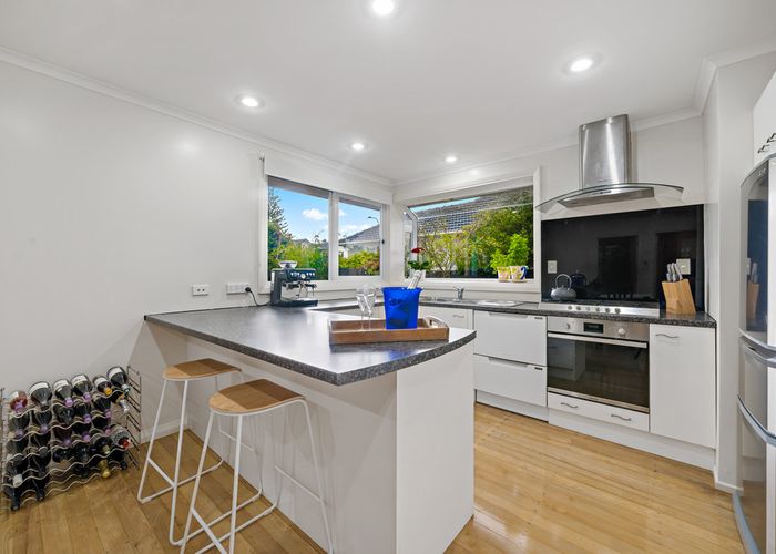  at 11A Torrington Crescent, Glen Innes, Auckland