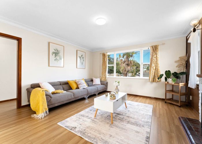 at 9 Harry Ward Place, Henderson, Waitakere City, Auckland