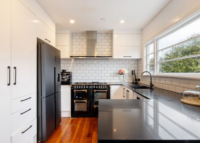  at 212 Weston Road, St Albans, Christchurch