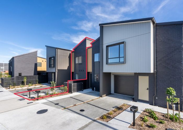  at 100 Wallace Road, Hobsonville, Waitakere City, Auckland
