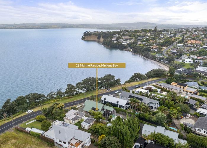  at 28 Marine Parade, Mellons Bay, Auckland