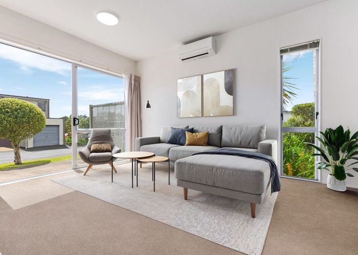  at 8/7 Kelvin Hart Drive, East Tamaki, Manukau City, Auckland