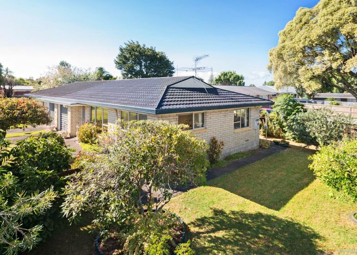  at 1/1A Blanes Road, Weymouth, Auckland