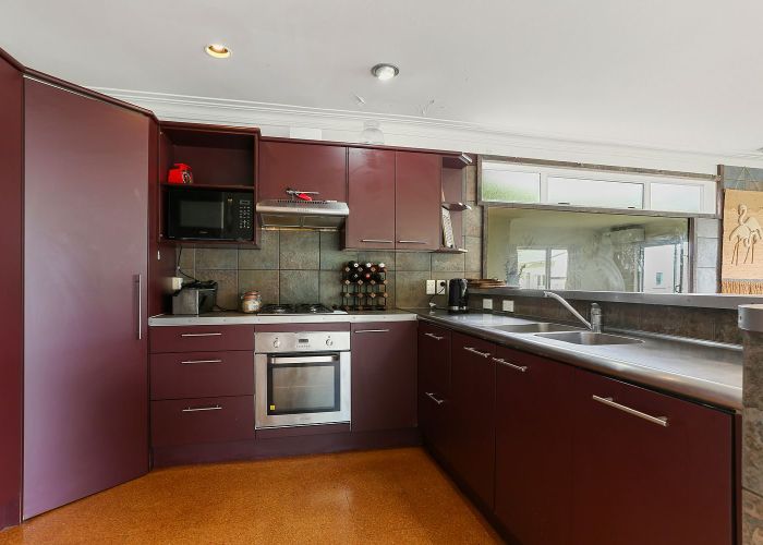  at 2/36 Comins Crescent, Mission Bay, Auckland City, Auckland