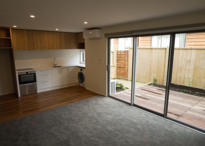  at 2/43 Churton Crescent, Taita, Lower Hutt