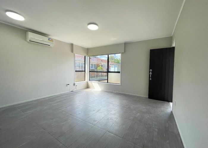  at 4/9 Norman Spencer Drive, Papatoetoe, Manukau City, Auckland