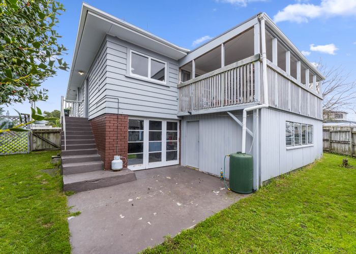  at 21 Tawa Crescent, Manurewa, Manukau City, Auckland