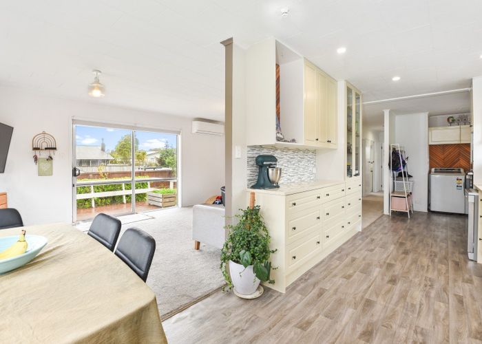  at 10 John Road, Fairy Springs, Rotorua