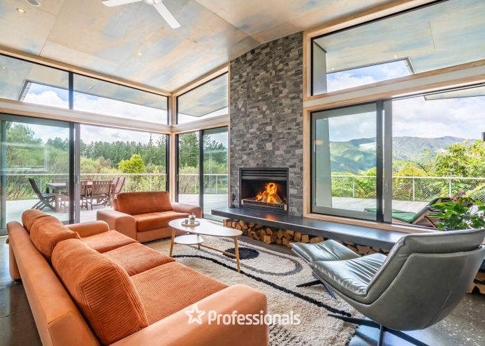  at 12 Mount Marua Way, Mount Marua, Upper Hutt, Wellington