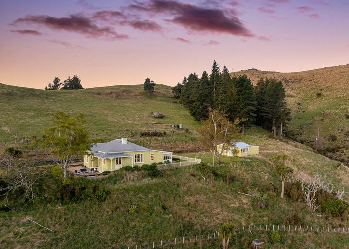  at 3 Robin Hood Bay Road, Peraki