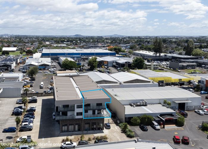  at 4/9 Freeman Way, Manukau, Manukau City, Auckland