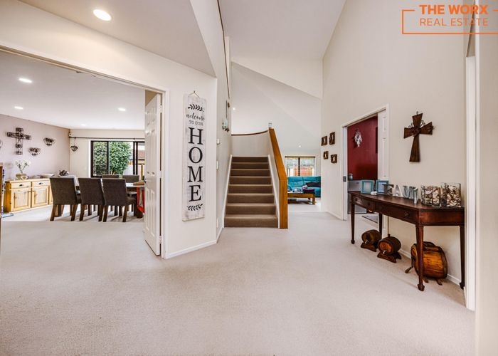  at 22 Gillard Place, Eastern Beach, Manukau City, Auckland