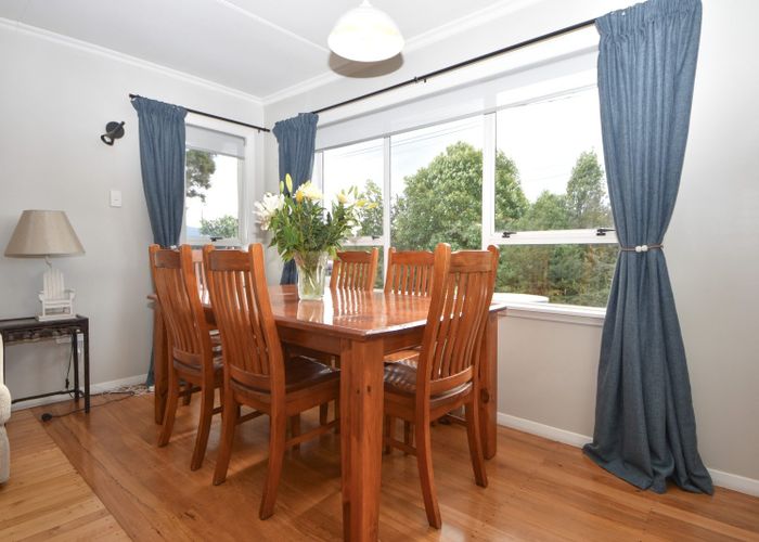  at 5 Charles Street, Carterton