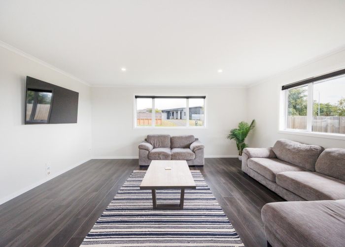  at 7 Gibraltar Way, Fitzherbert, Palmerston North