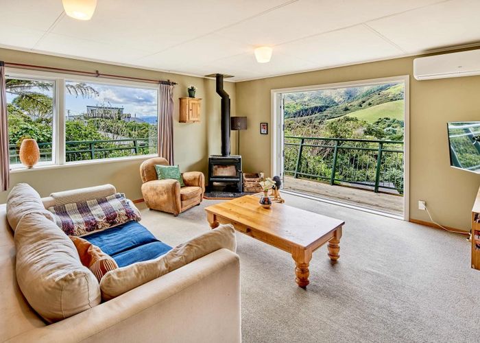  at 8 Haunui Road, Pukerua Bay, Porirua