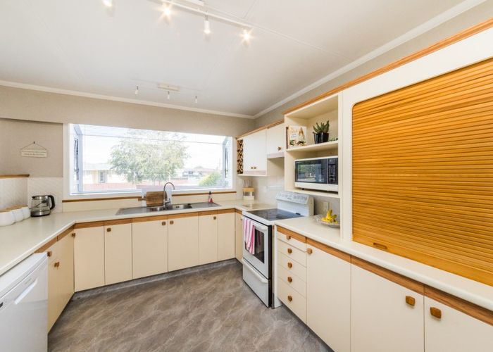  at 17 Tararua Terrace, Cloverlea, Palmerston North
