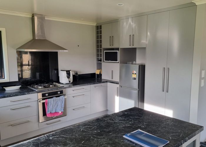  at 887 Depot Road, View Hill, Oxford