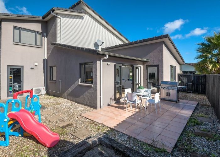  at 2 Jack Place, Flat Bush, Manukau City, Auckland