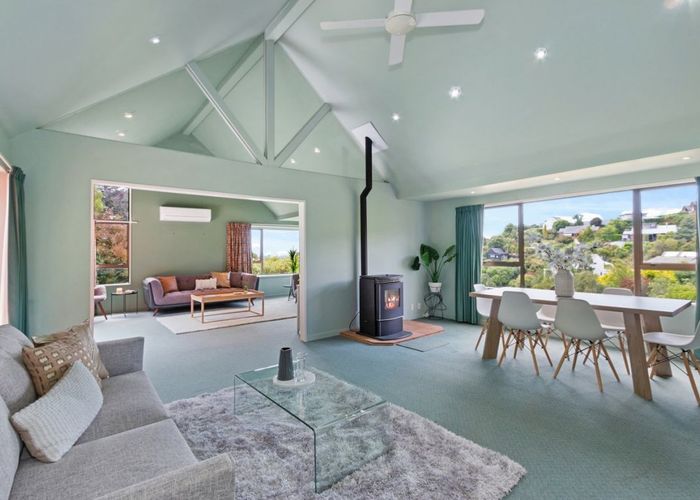  at 2 Studfold Row, Westmorland, Christchurch