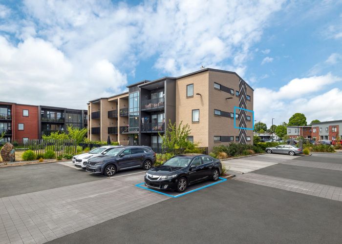  at 102/38C Fraser Avenue, Northcote, Auckland