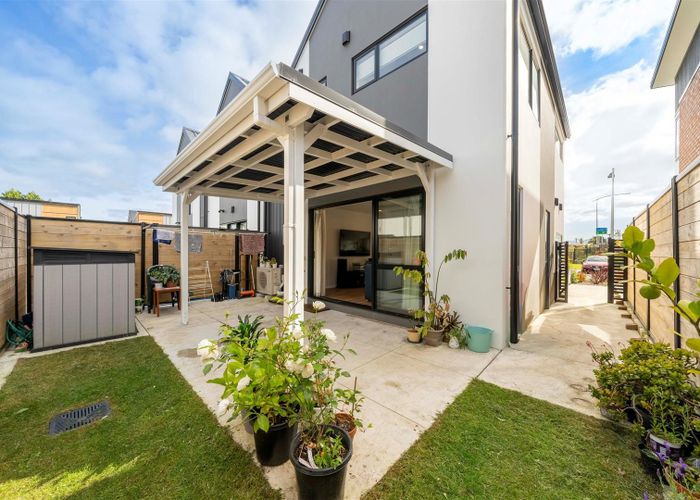  at 5 Reid Lane, Wallaceville, Upper Hutt